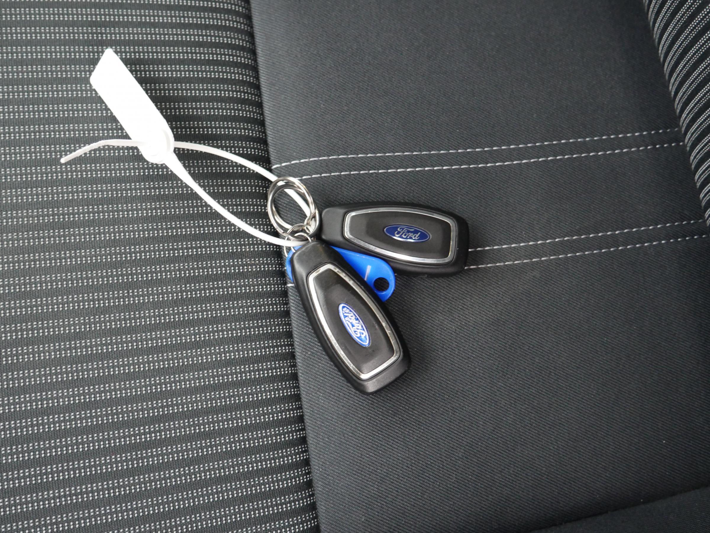 Ford C-MAX, 2013 - pohled č. 18