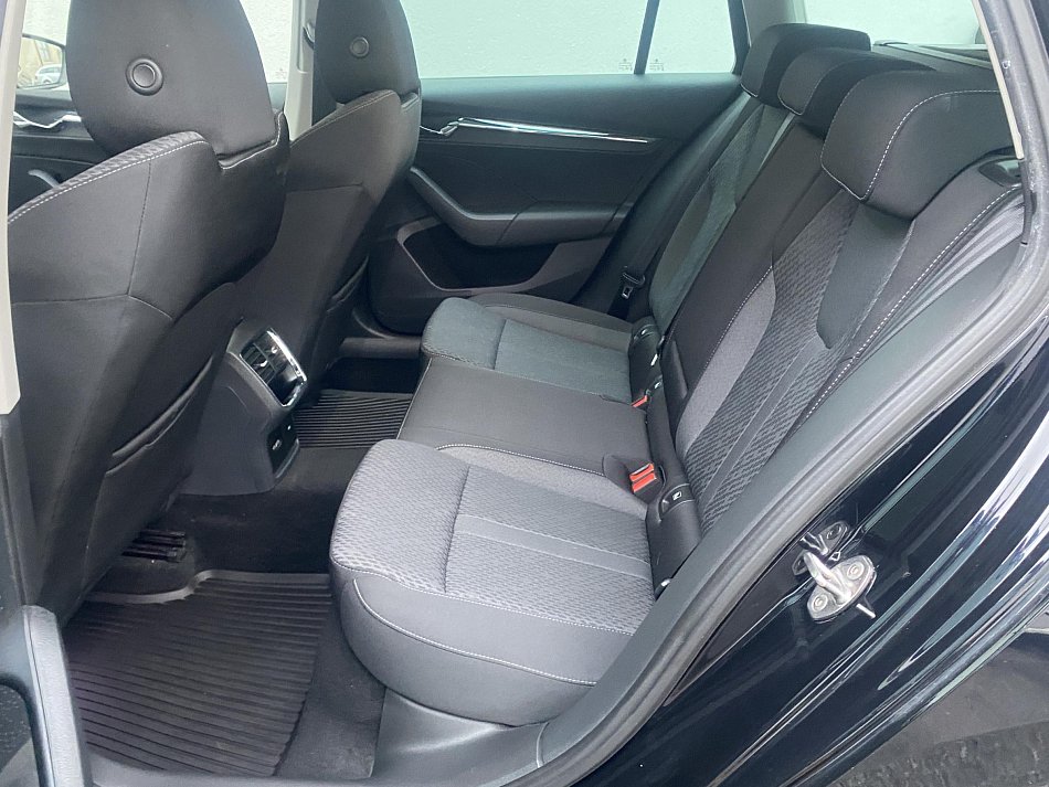 Škoda Octavia IV 2.0TDi 