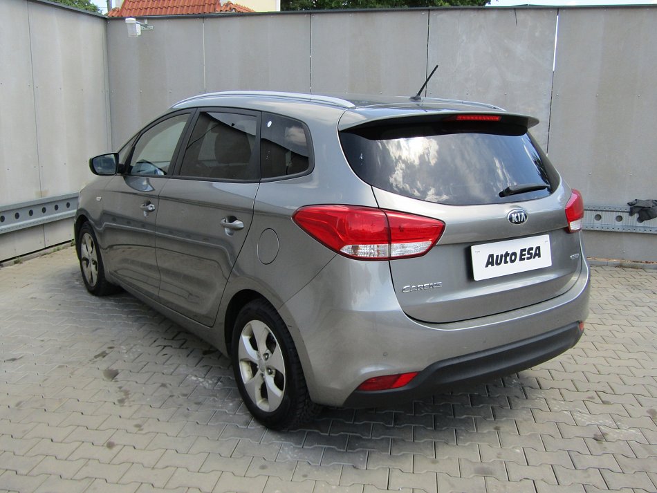 Kia Carens 1.7 CRDi 
