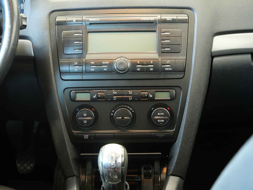 Škoda Octavia II 1.6i 