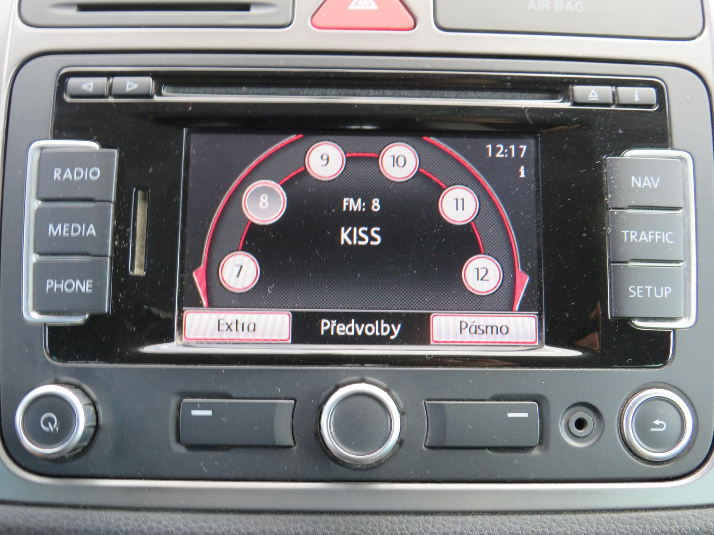 Volkswagen Tiguan, 2010 - pohled č. 14