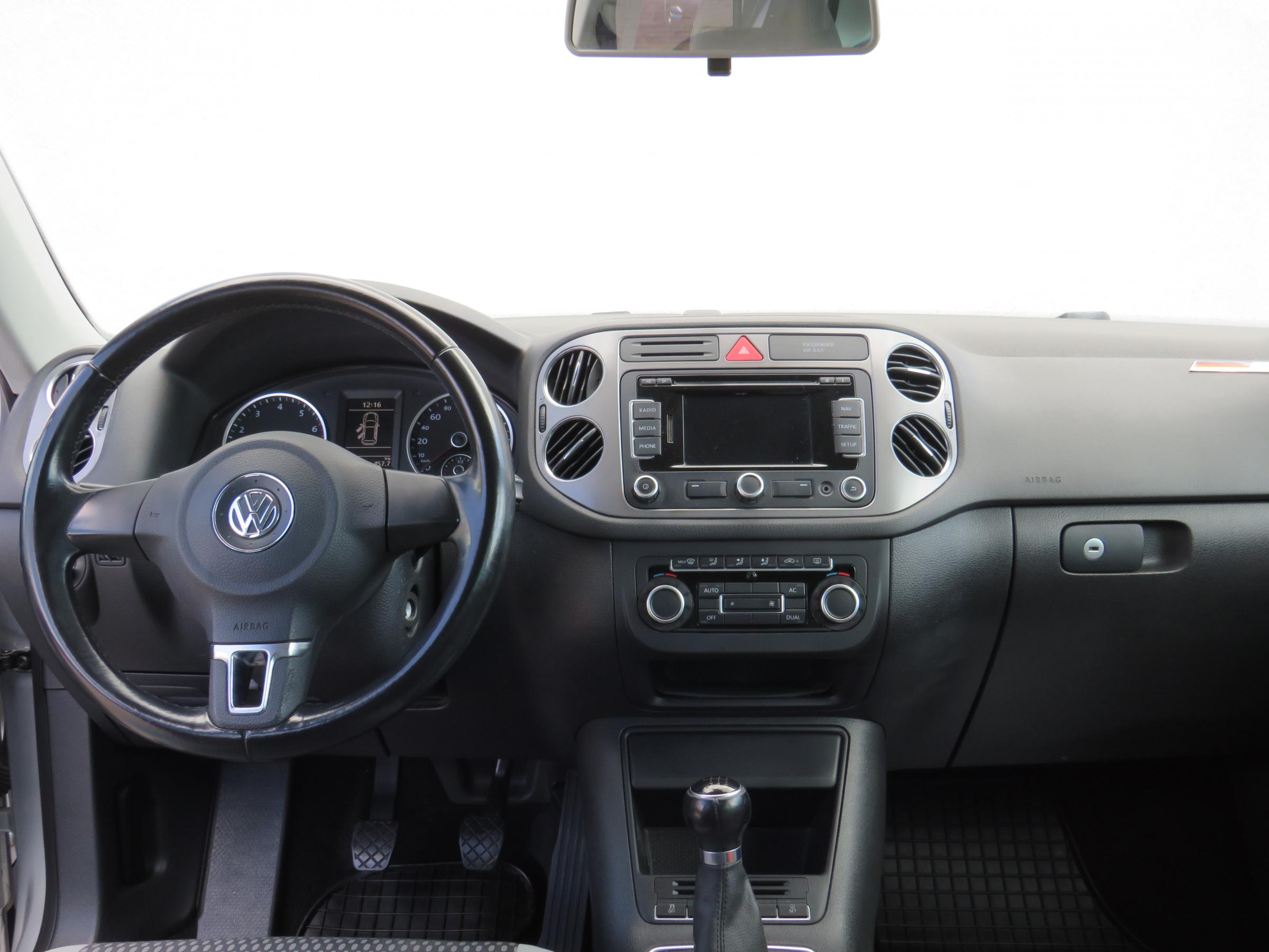 Volkswagen Tiguan, 2010 - pohled č. 8