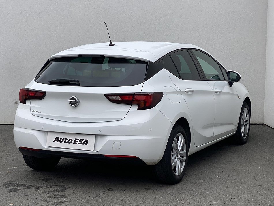 Opel Astra 1.4T 