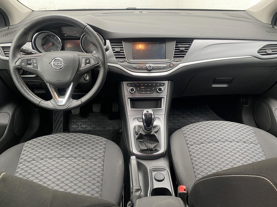 Opel Astra 1.4T 