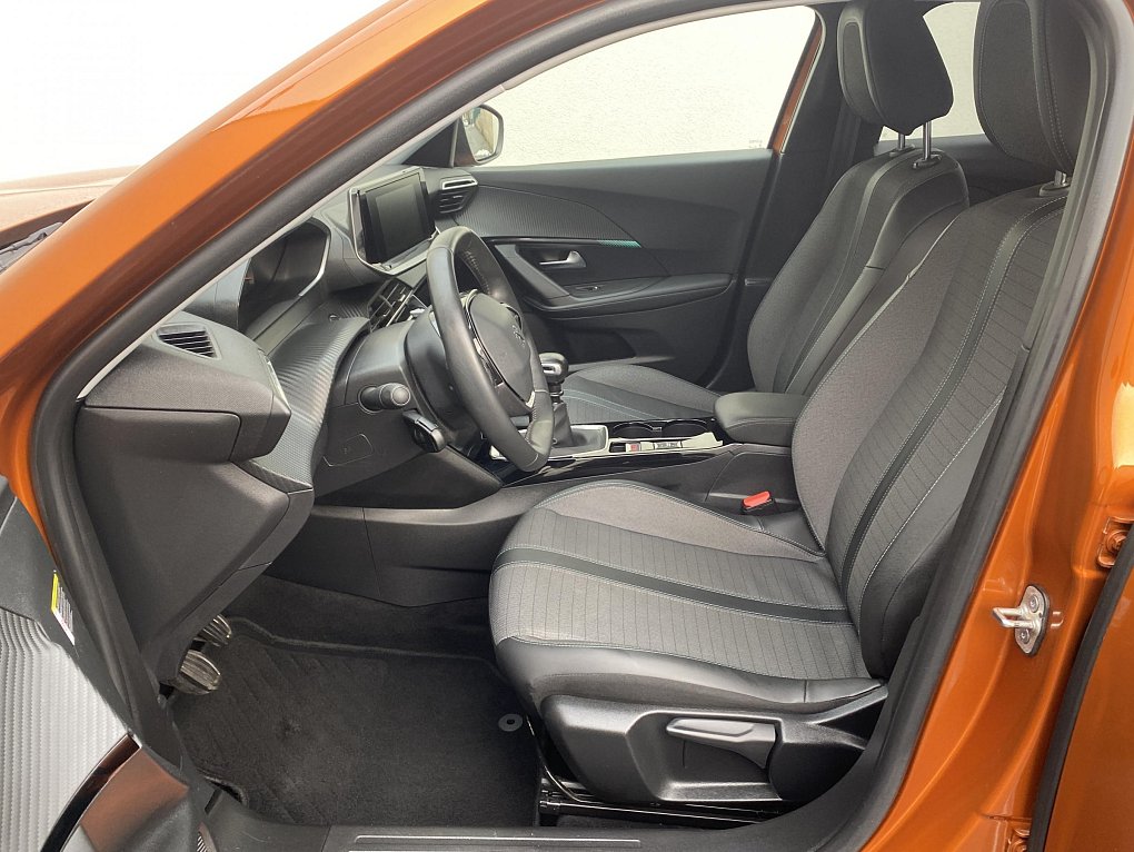 Peugeot 2008 1.2 PT Allure