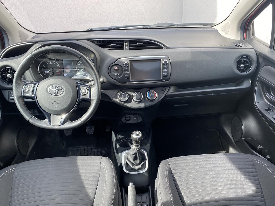 Toyota Yaris 1.5i 