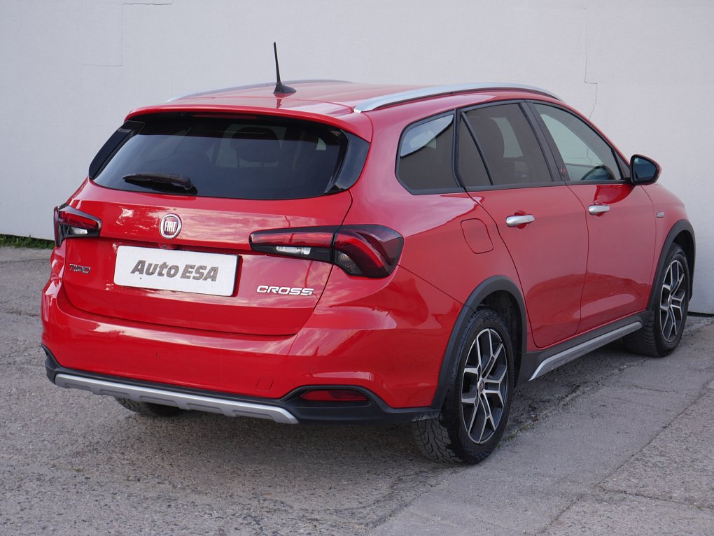 Fiat Tipo 1.0 GSE Cross