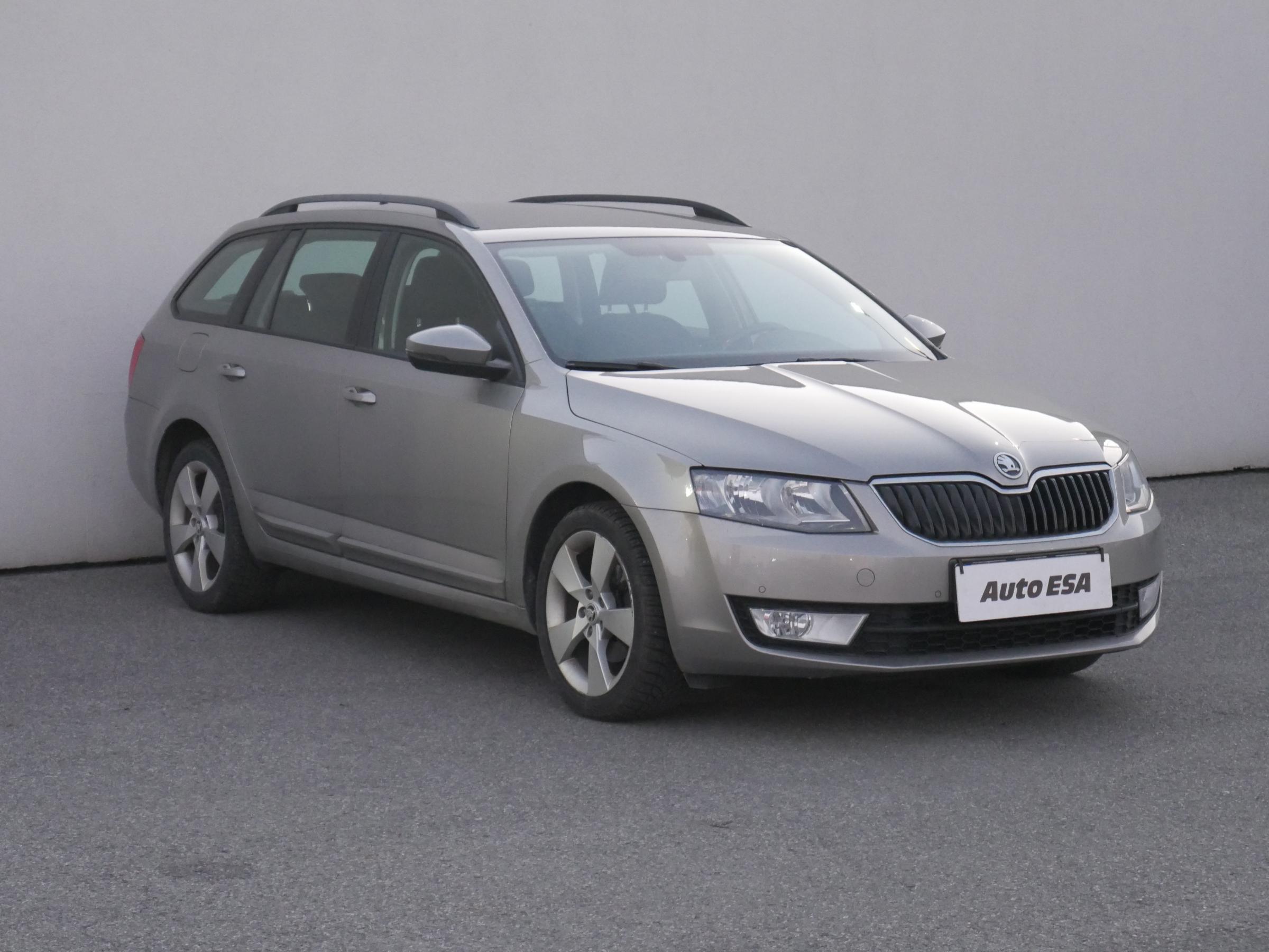 Škoda Octavia III, 2014 - celkový pohled