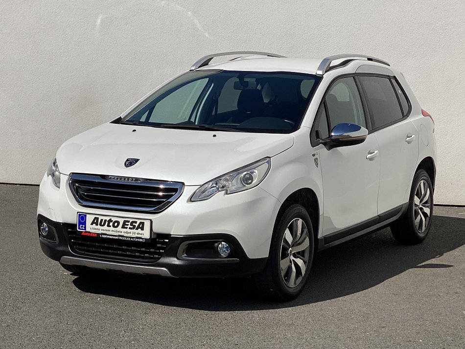 Peugeot 2008 1.2 PT Style