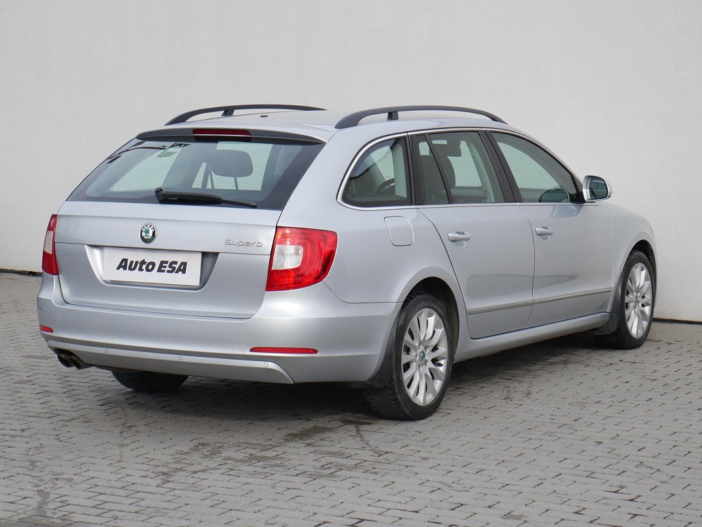 Škoda Superb II 2.0 TDi Elegance