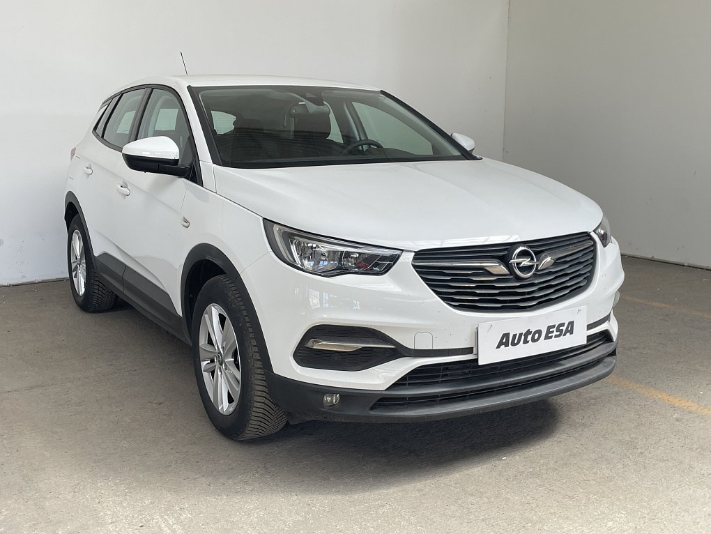 Opel Grandland X 1.2T Edition