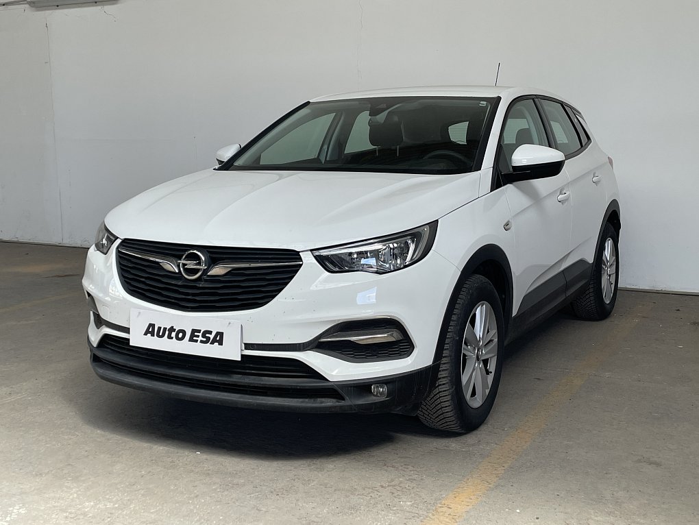 Opel Grandland X 1.2T Edition