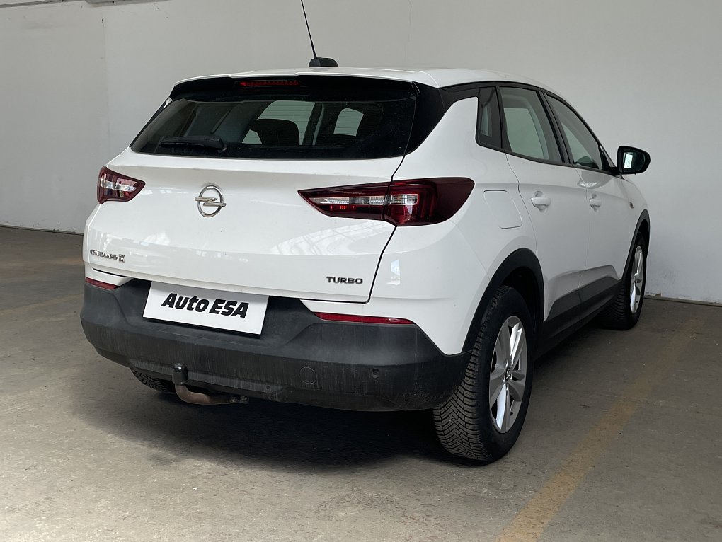 Opel Grandland X 1.2T Edition