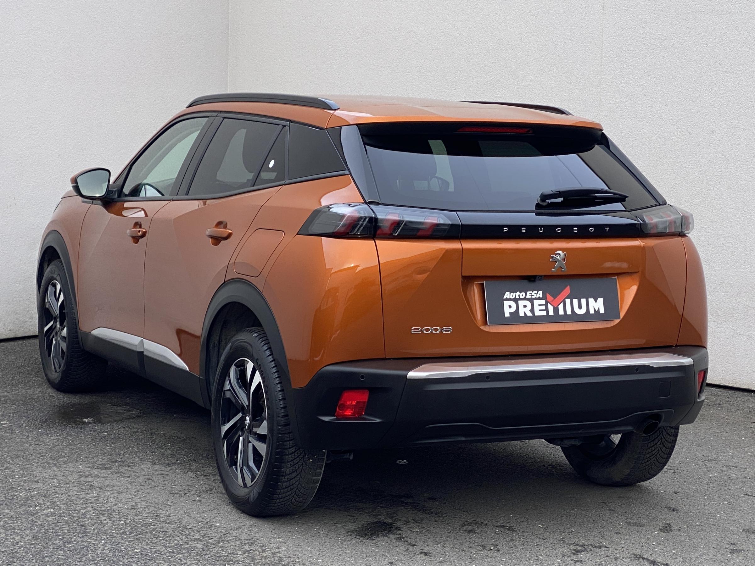 Peugeot 2008, 2021 - pohled č. 6