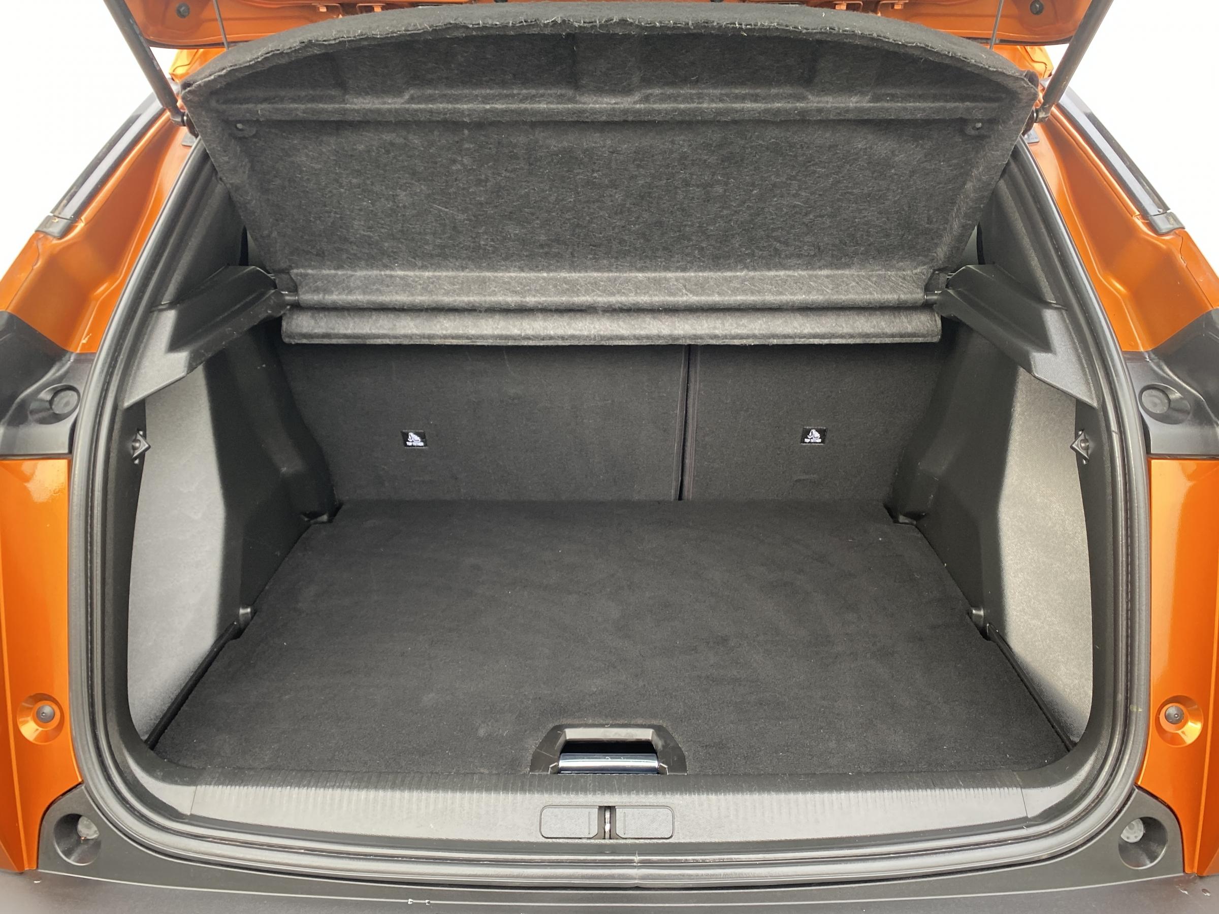 Peugeot 2008, 2021 - pohled č. 7