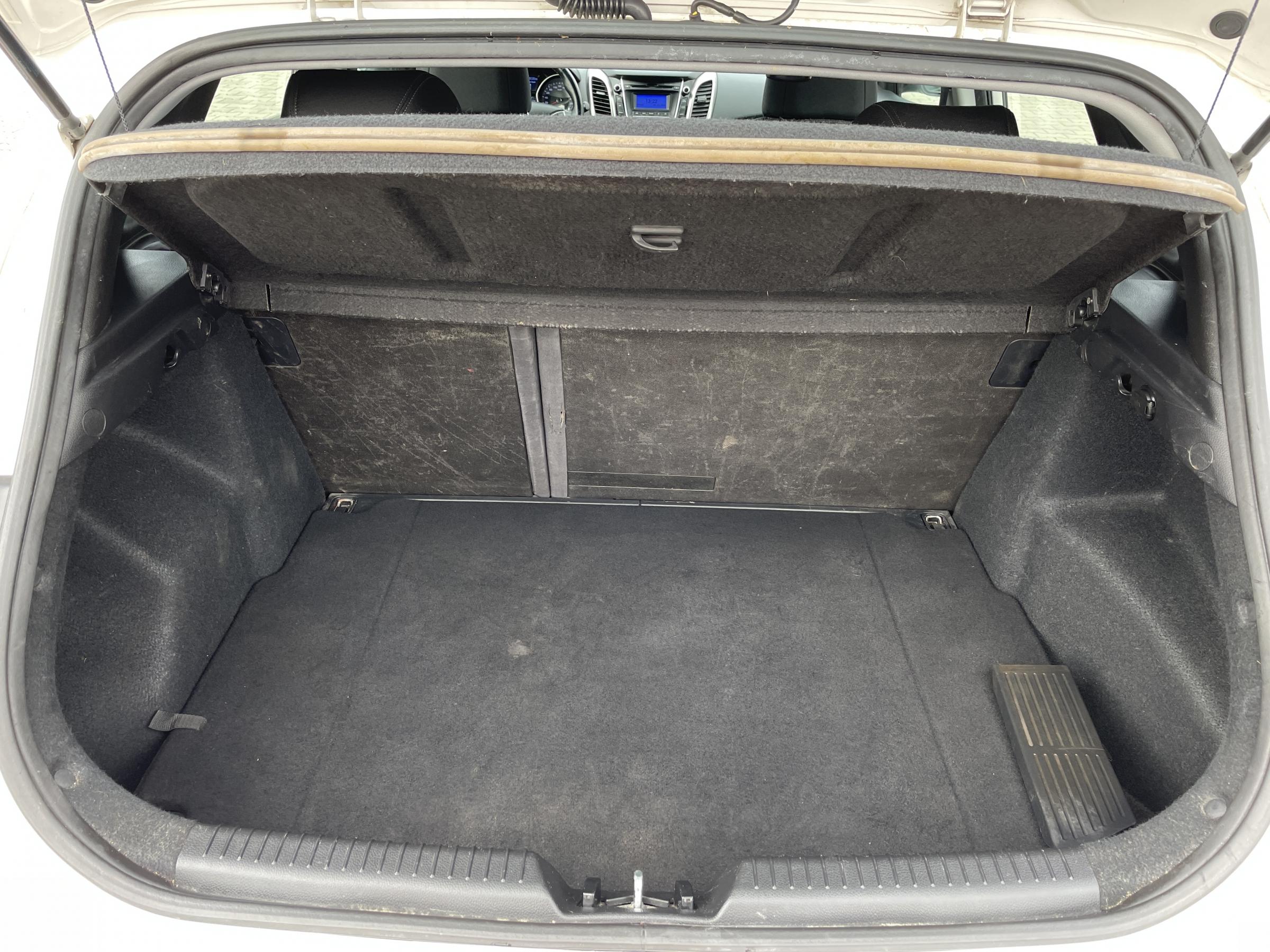 Hyundai i30, 2013 - pohled č. 7