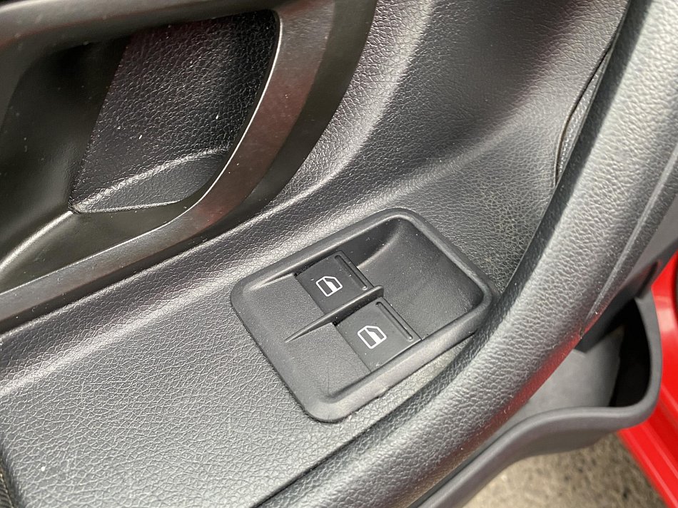 Škoda Fabia II 1.2 TSI Ambiente