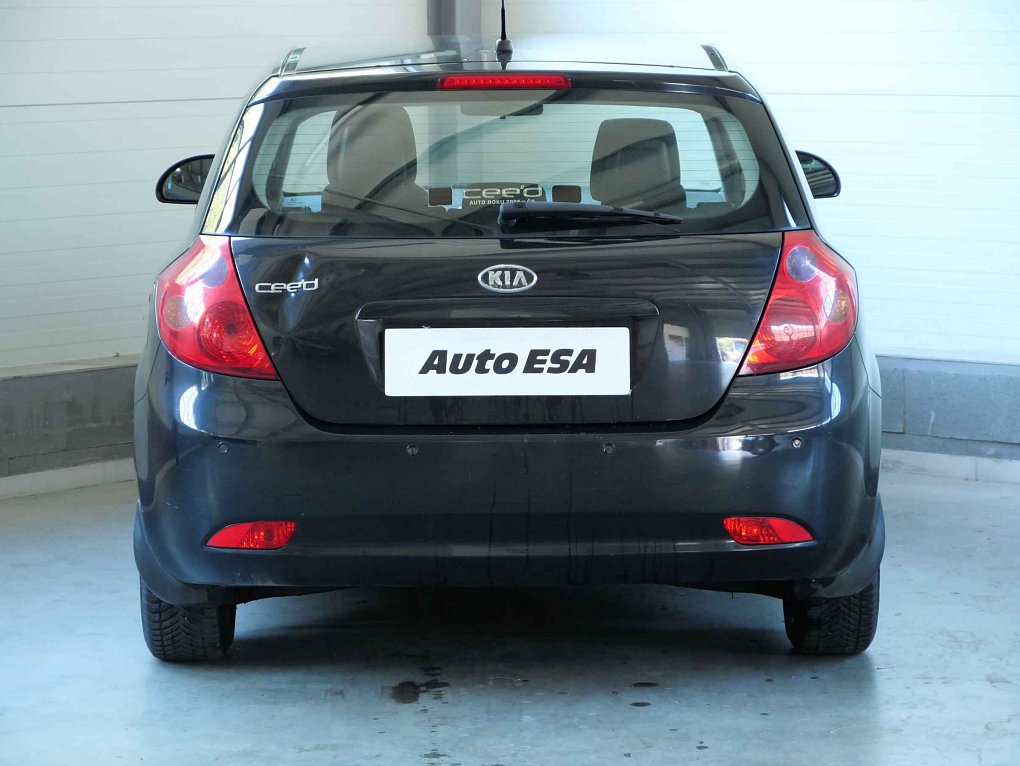 Kia Ceed 1.4CVVT 