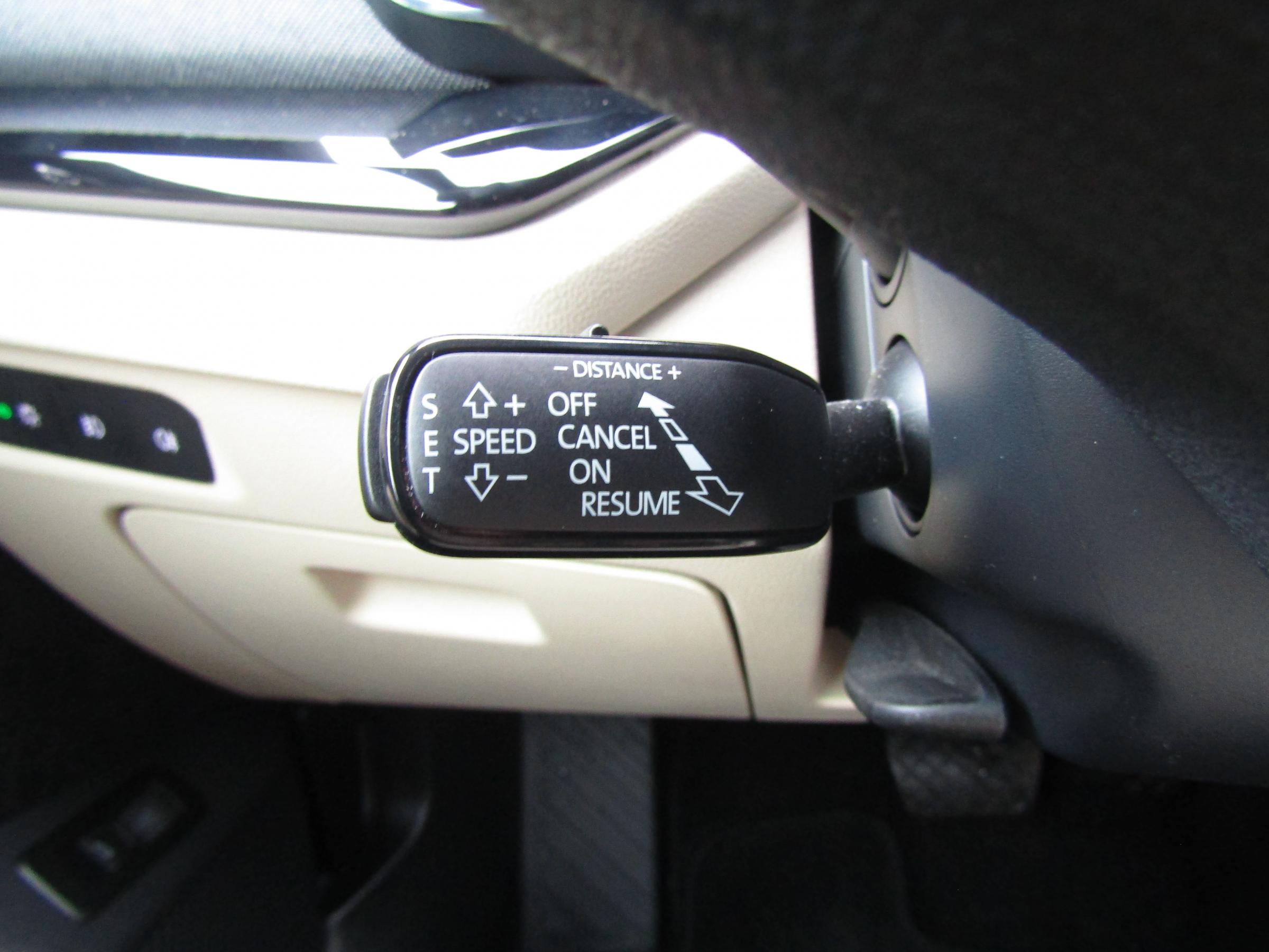 Škoda Octavia IV, 2020 - pohled č. 10