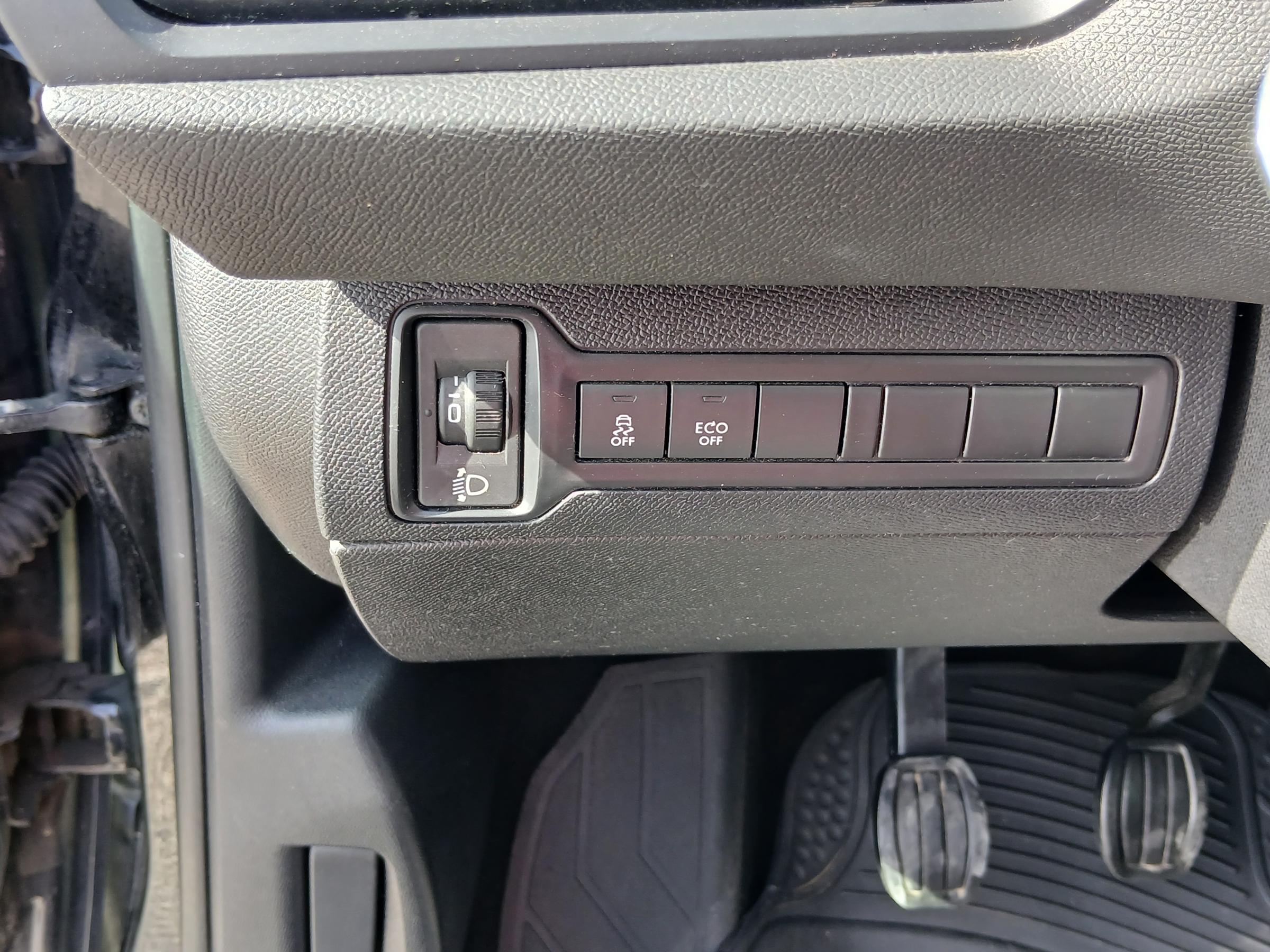 Peugeot 308, 2015 - pohled č. 12