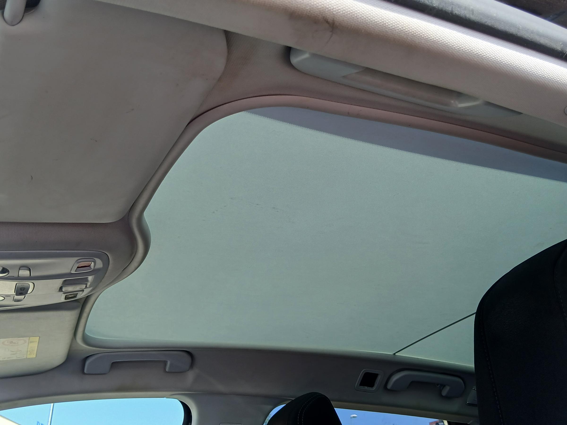 Peugeot 308, 2015 - pohled č. 23