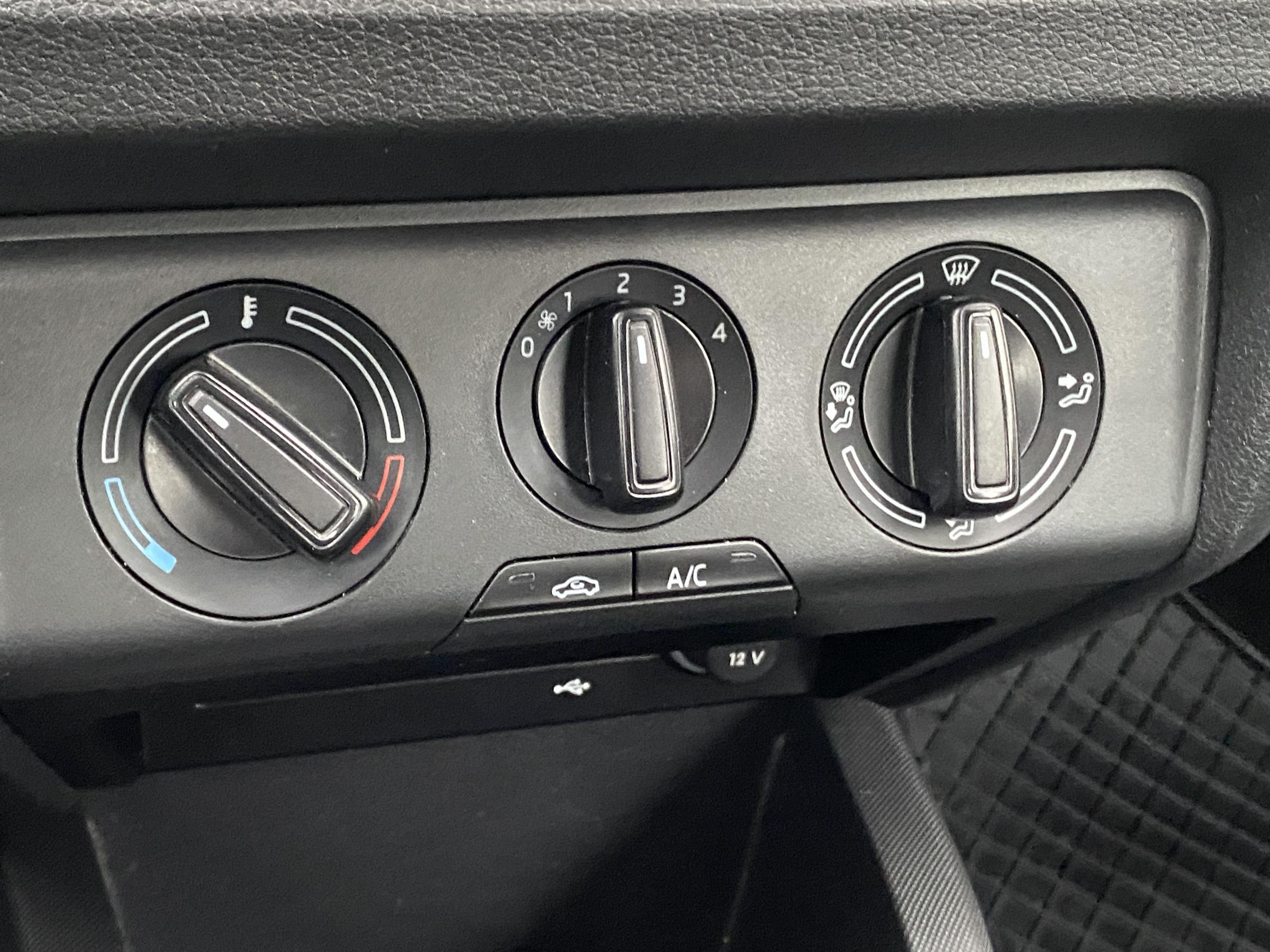 Škoda Fabia III, 2021 - pohled č. 13