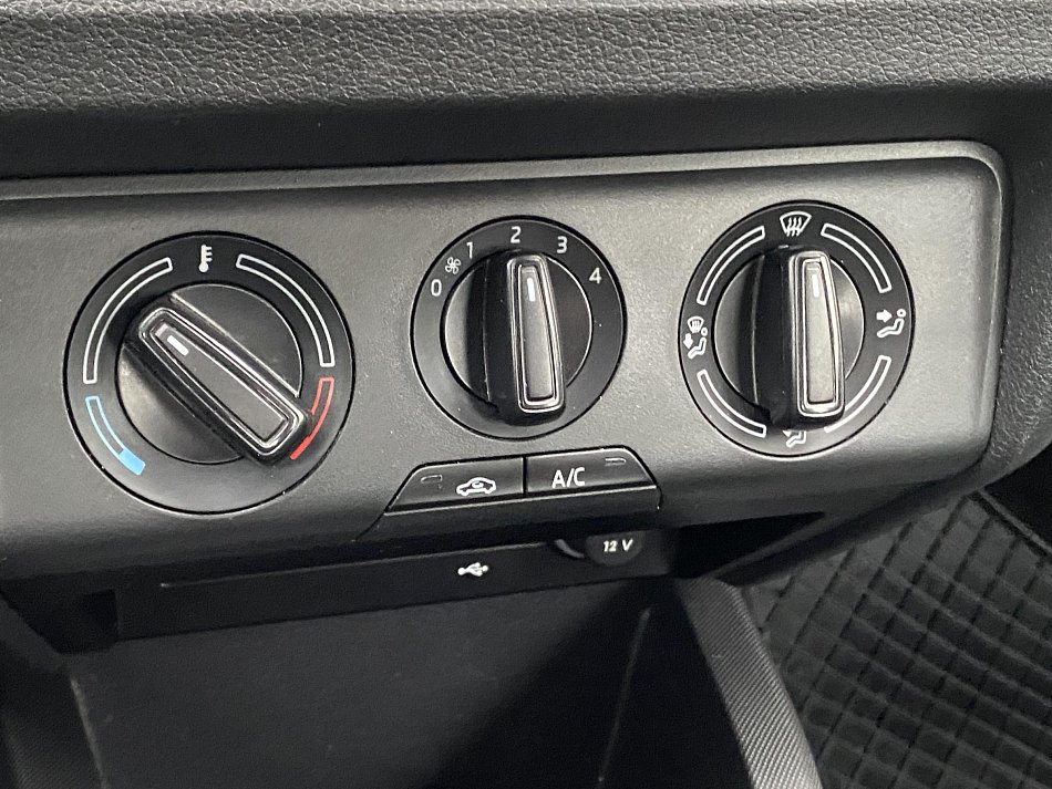 Škoda Fabia III 1.0 TSi Ambition