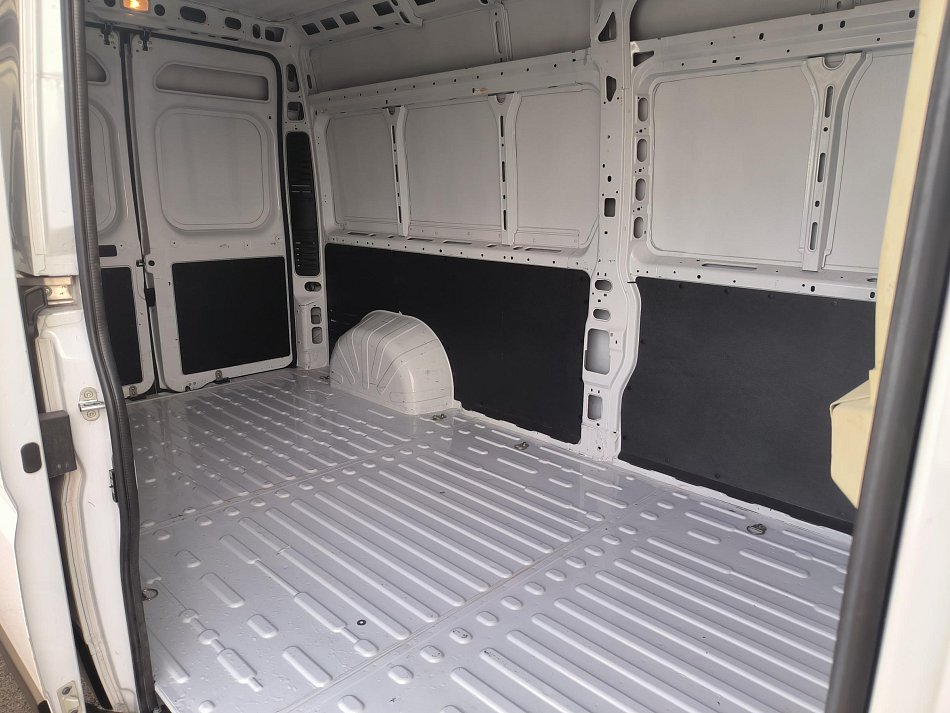 Opel Movano 2.2CDTi  L3H2