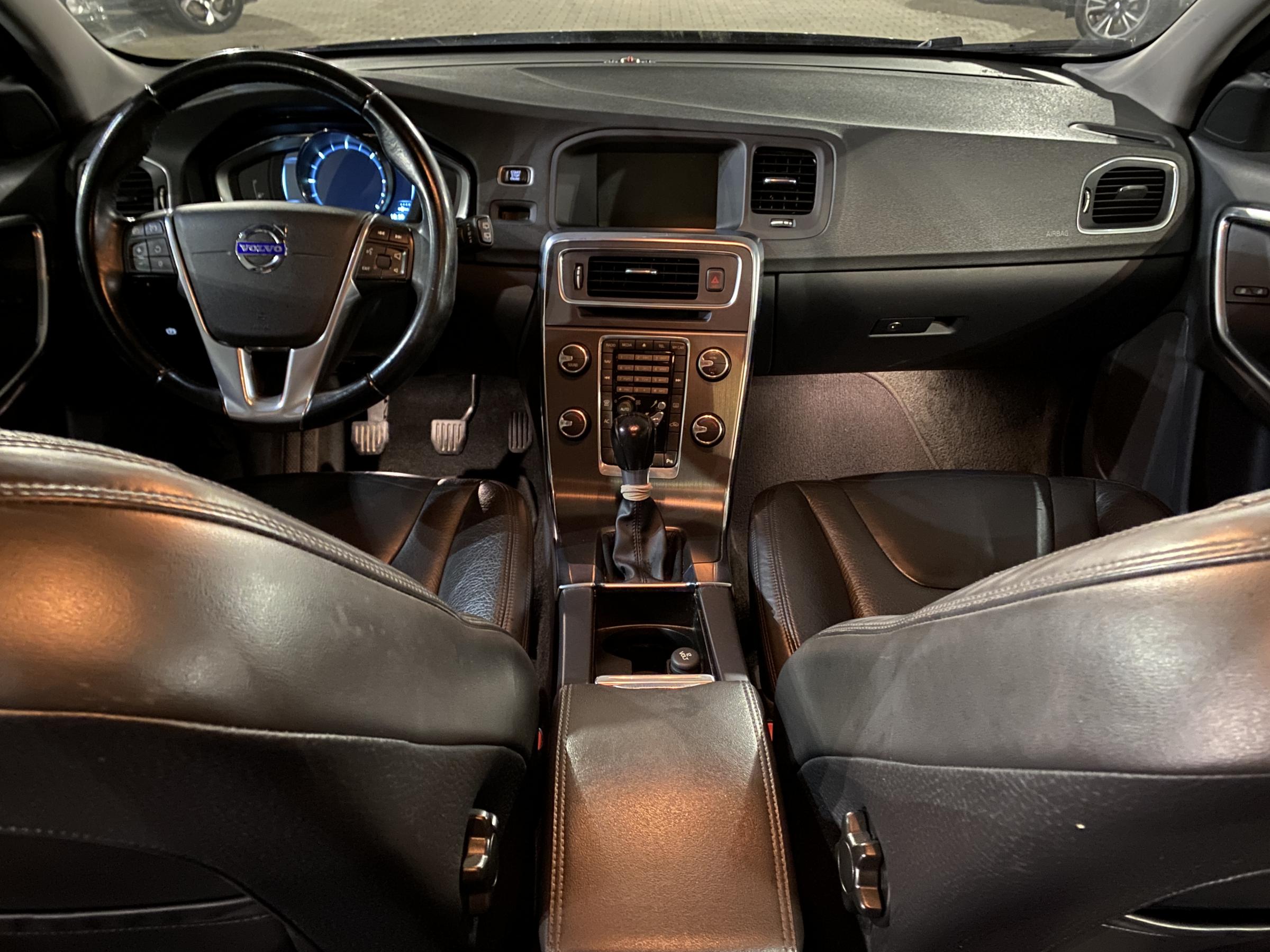 Volvo V60, 2013 - pohled č. 8