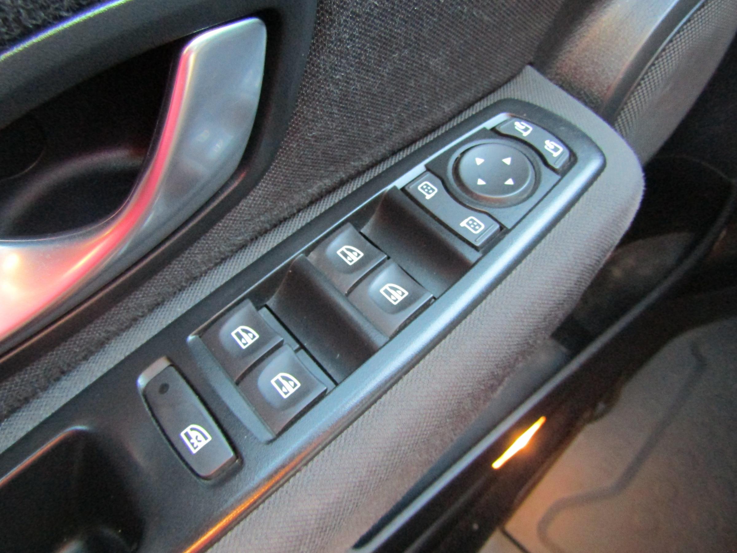 Renault Mégane, 2009 - pohled č. 12