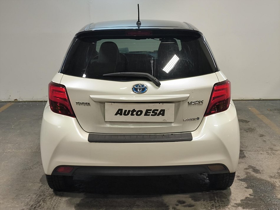 Toyota Yaris 1.5 Hybrid 