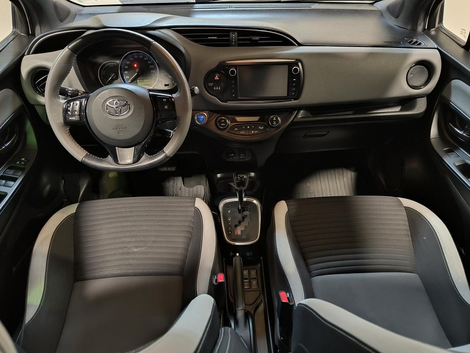 Toyota Yaris 1.5 Hybrid 