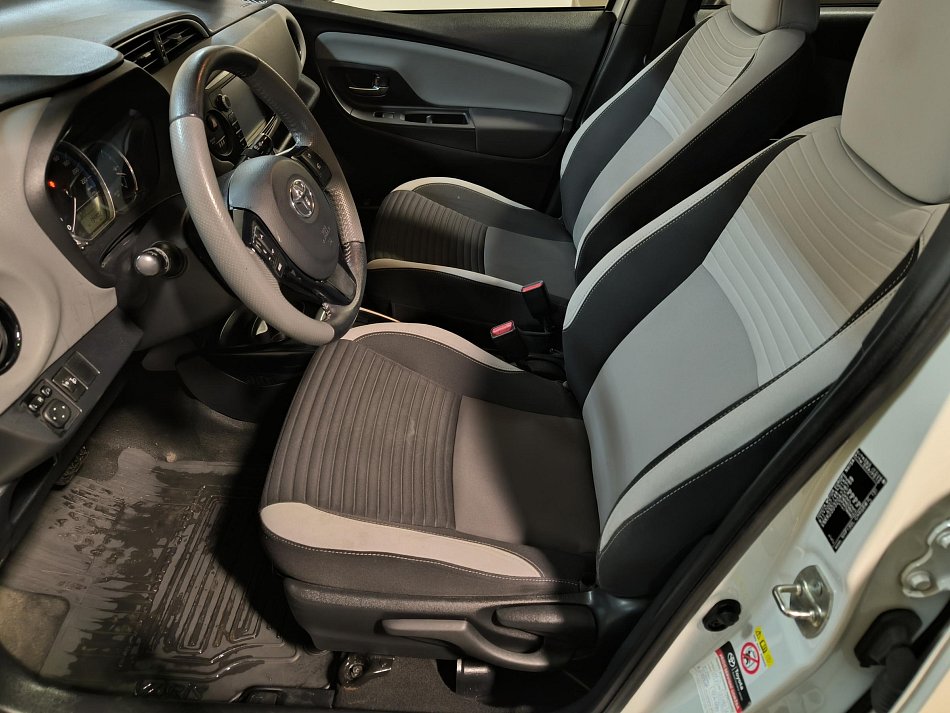 Toyota Yaris 1.5 Hybrid 