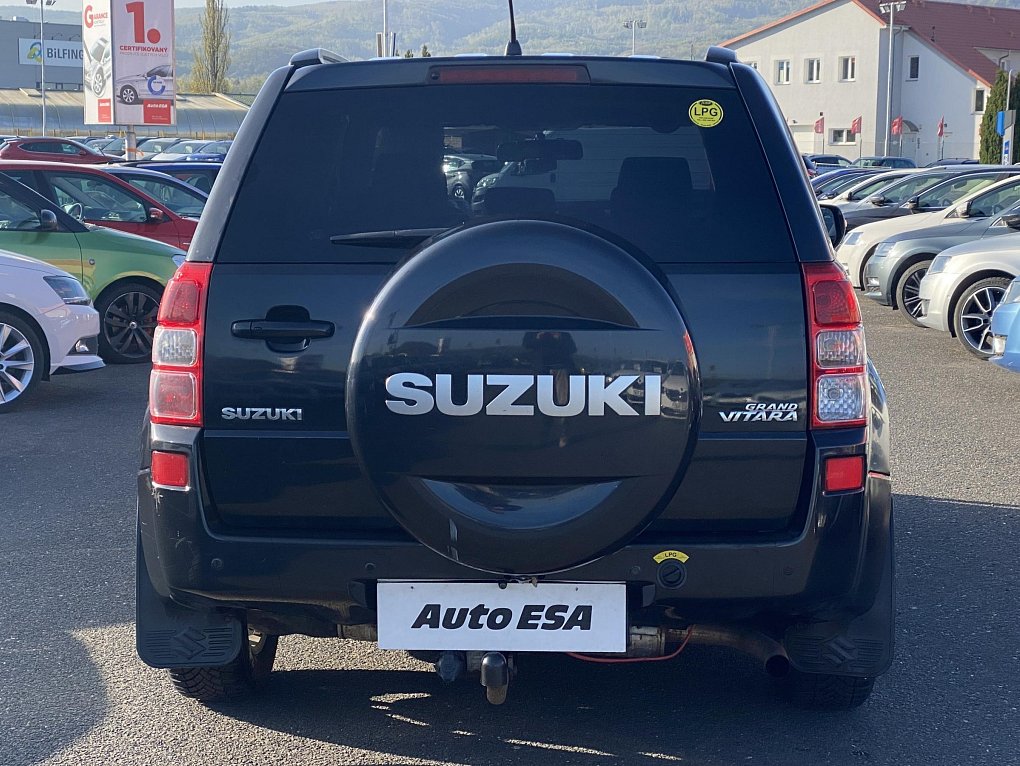 Suzuki Grand Vitara 2.4i  4x4