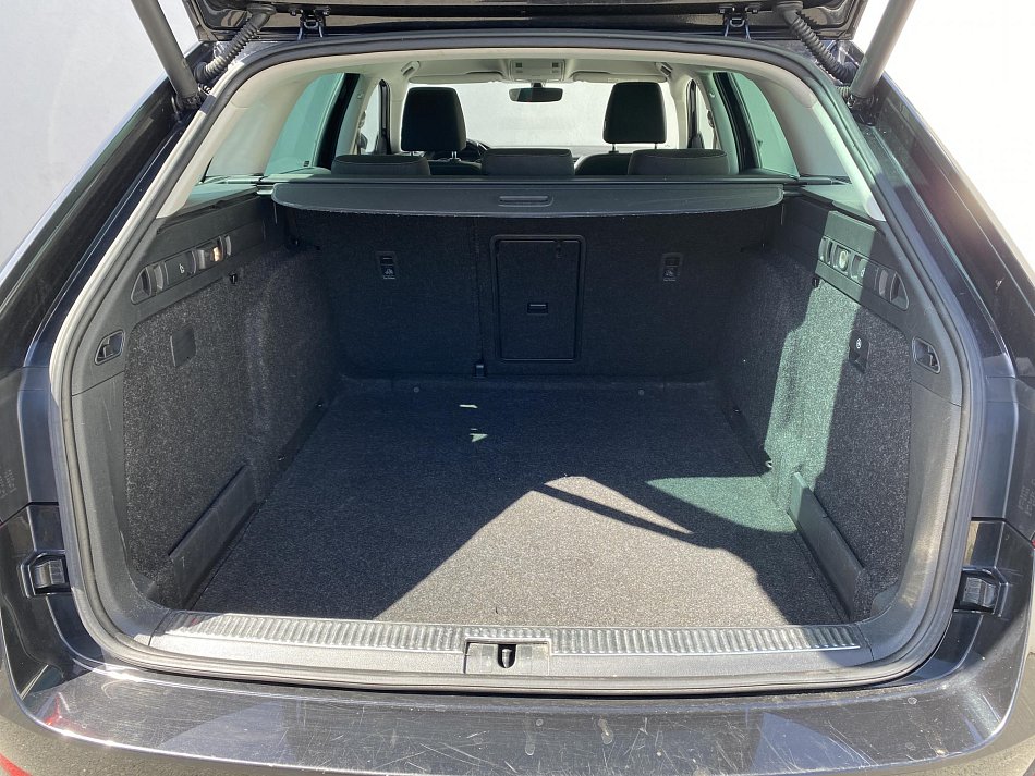 Škoda Superb III 2.0 TDi Style 4x4