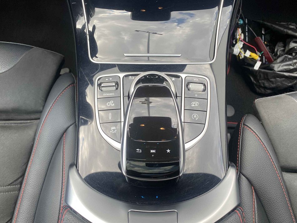Mercedes-Benz Třída C 3.0 Biturbo AMG C450 4Matic