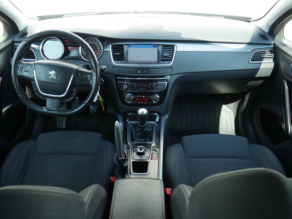 Peugeot 508 2.0 HDi 