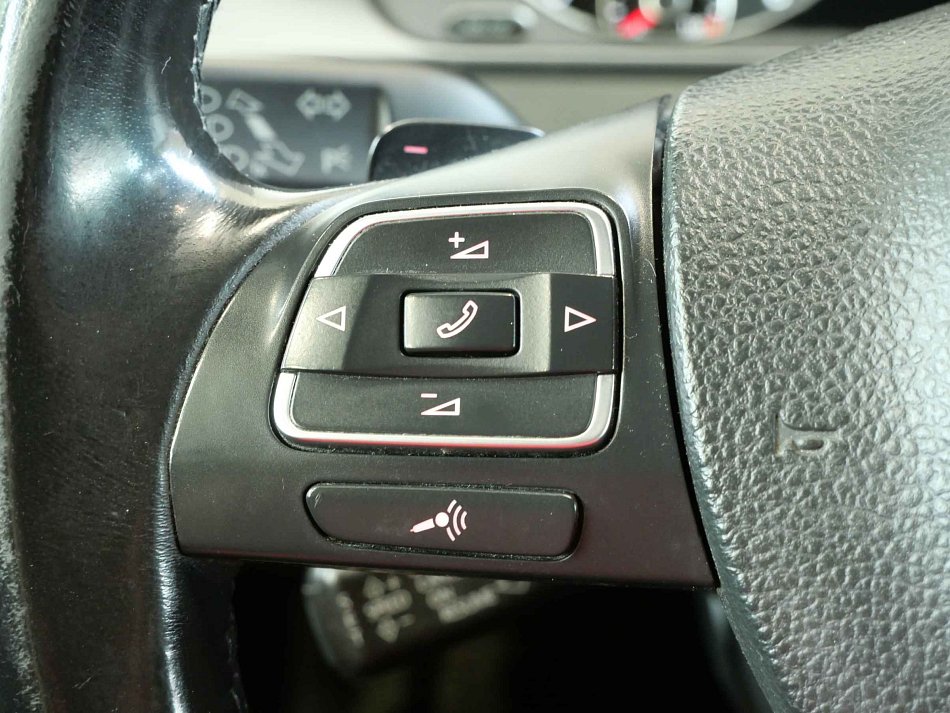 Volkswagen Passat 2.0TDi 