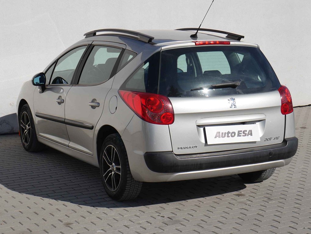 Peugeot 207 1.6 HDi 