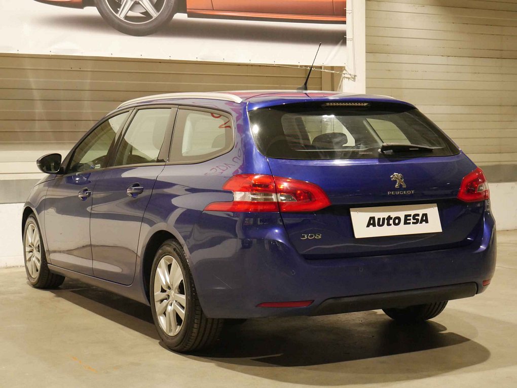 Peugeot 308 1.2 THP 
