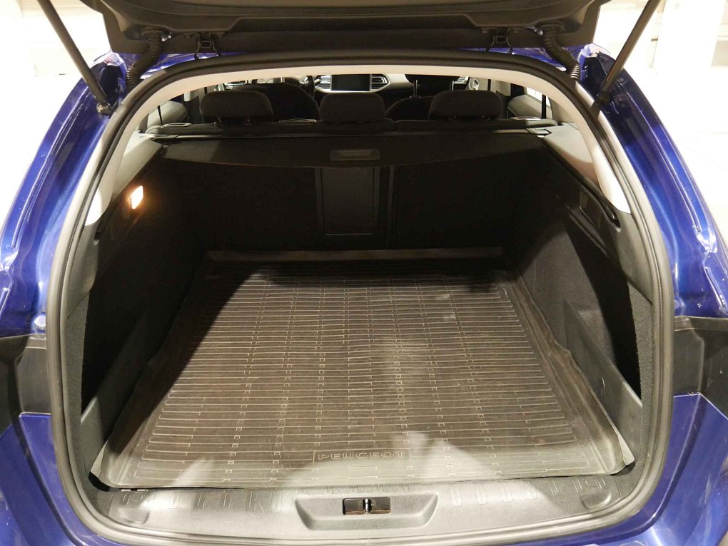 Peugeot 308 1.2 THP 