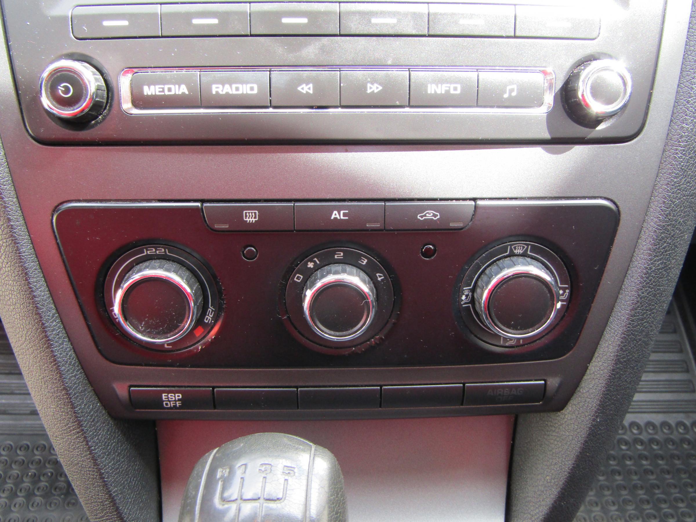 Škoda Octavia II, 2009 - pohled č. 16