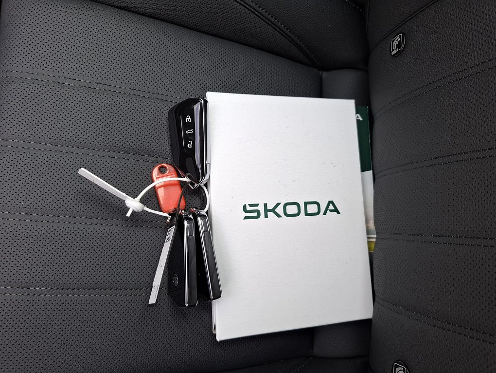 Škoda Superb IV 2.0 TDi L&K 4x4