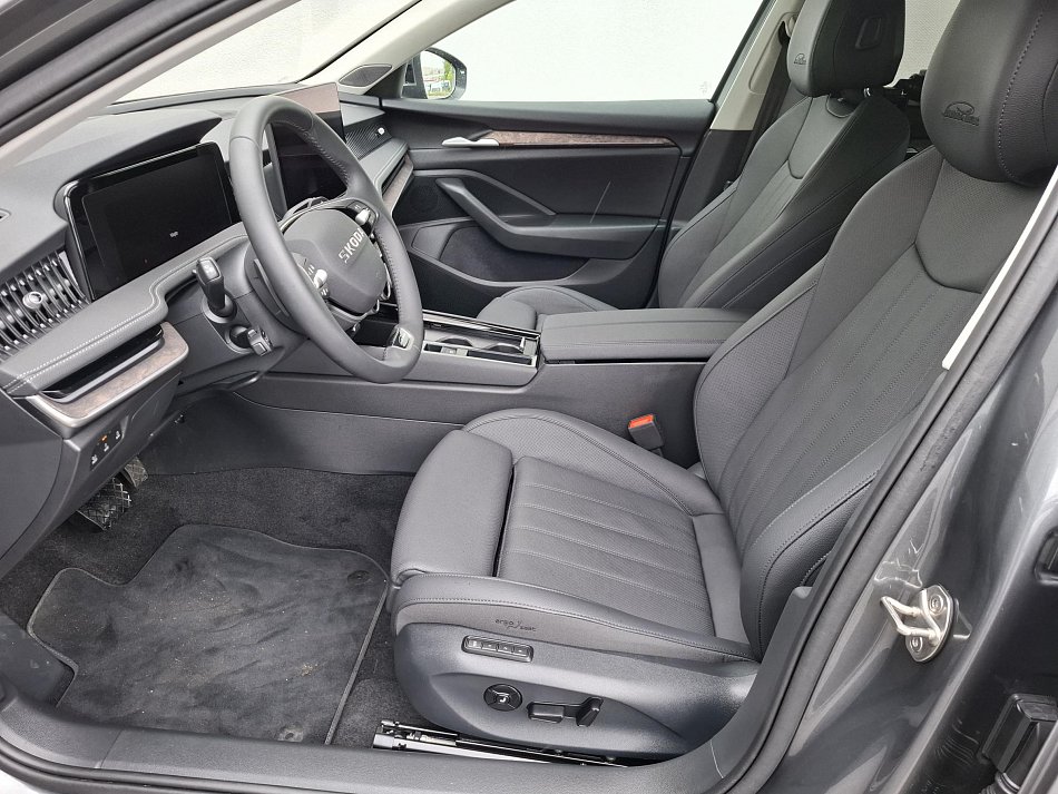 Škoda Superb IV 2.0 TDi L&K 4x4