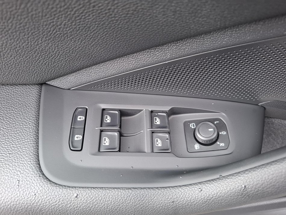 Škoda Superb IV 2.0 TDi L&K 4x4