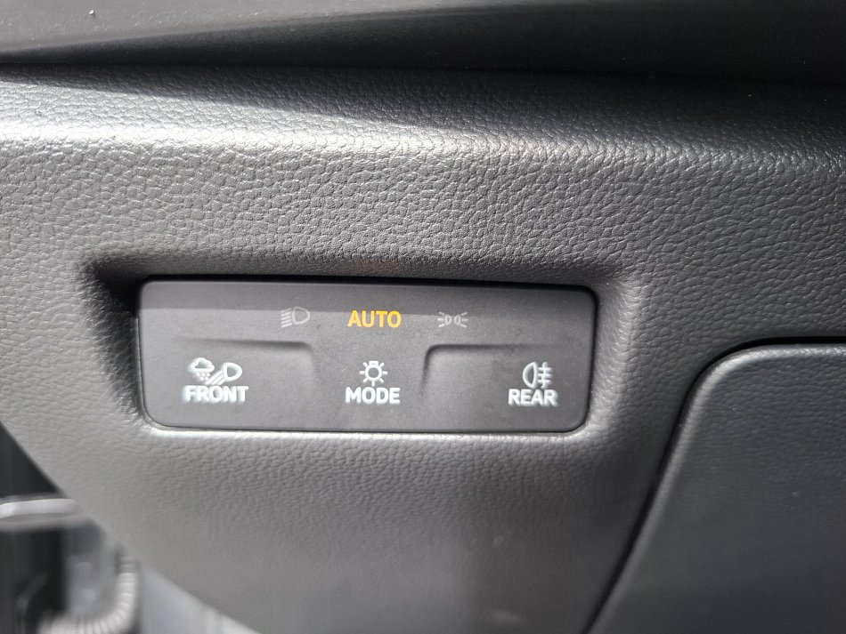 Škoda Superb IV 2.0 TDi L&K 4x4