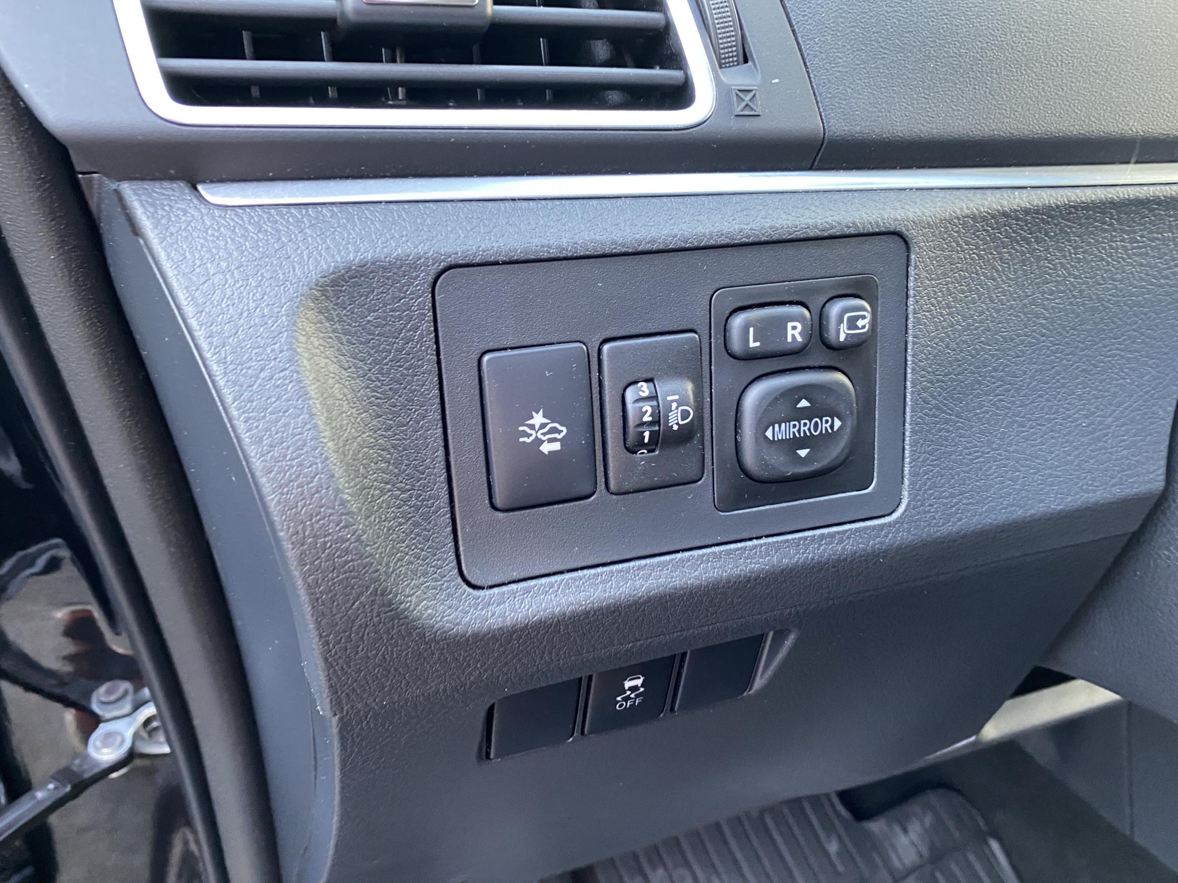 Toyota Verso, 2016 - pohled č. 17