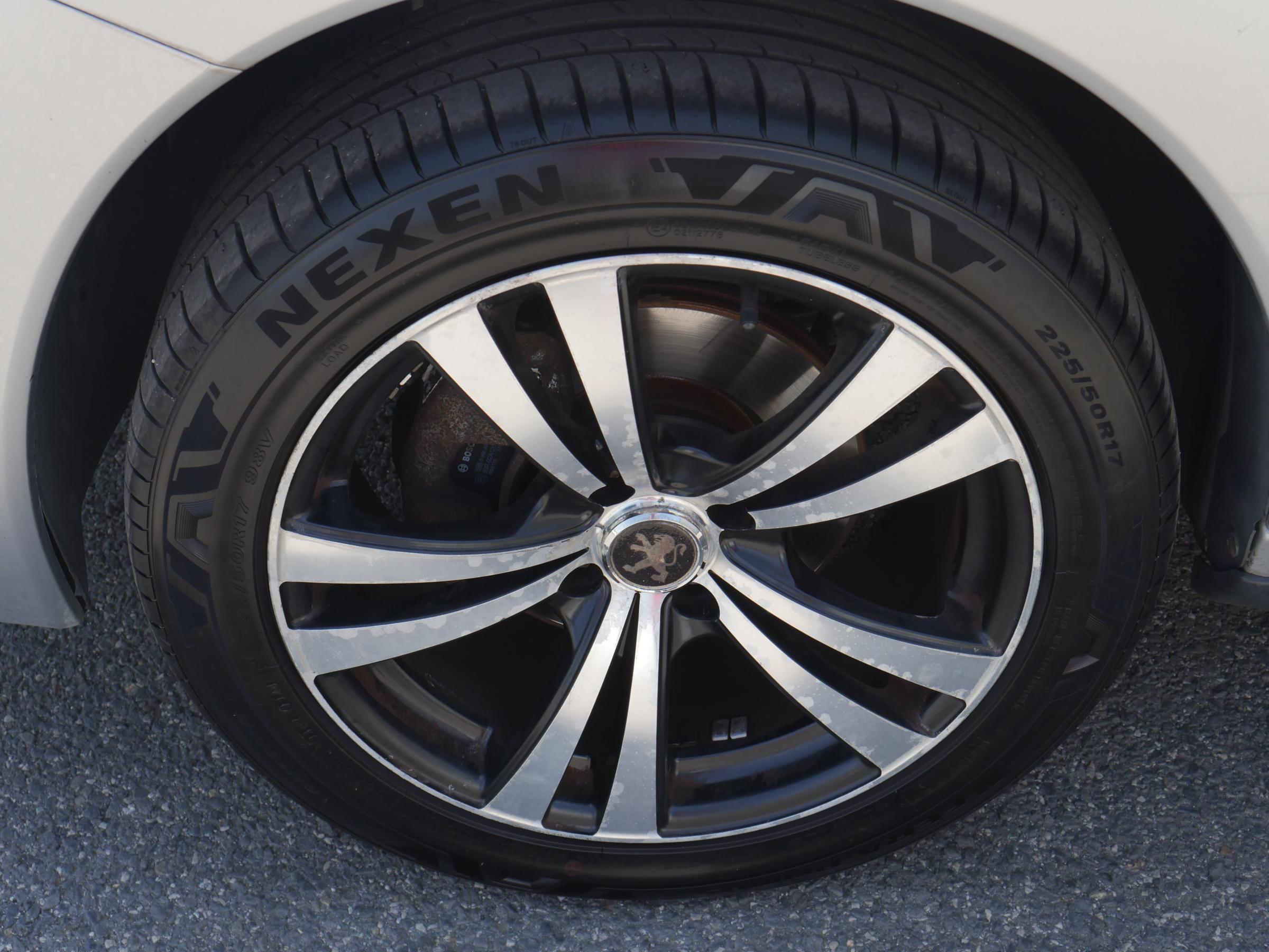 Peugeot 3008, 2009 - pohled č. 16