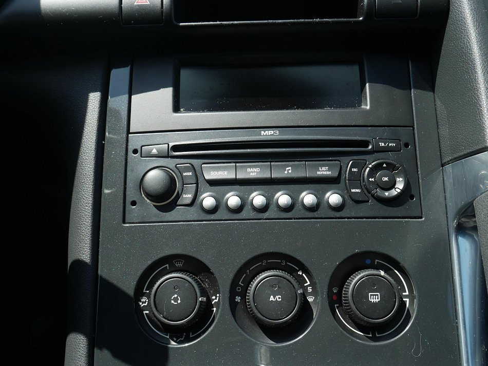 Peugeot 3008 1.6 VTi 