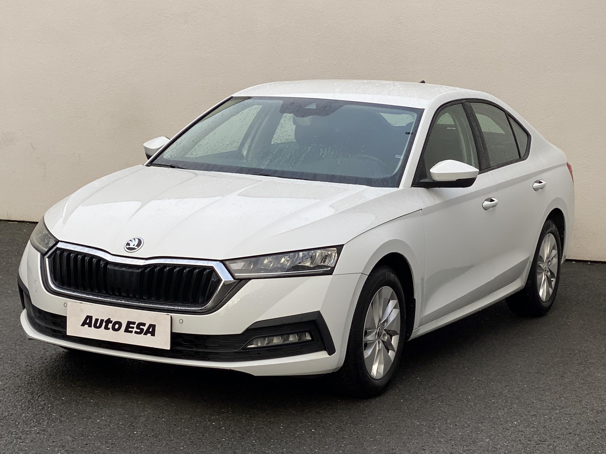 Škoda Octavia IV, 2021 - pohled č. 3